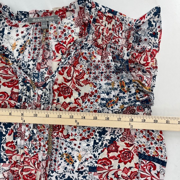 daniel rainn Womens Sleeveless Blouse XL Red Blue Floral Ruffle Sleeve V Neck - Picture 4 of 7